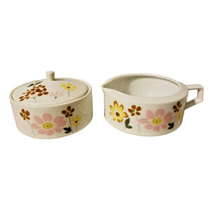 Set 2 Vintage Sunlight China Creamer Sugar Bowl Japan Flowers Daisy 2917 Pink